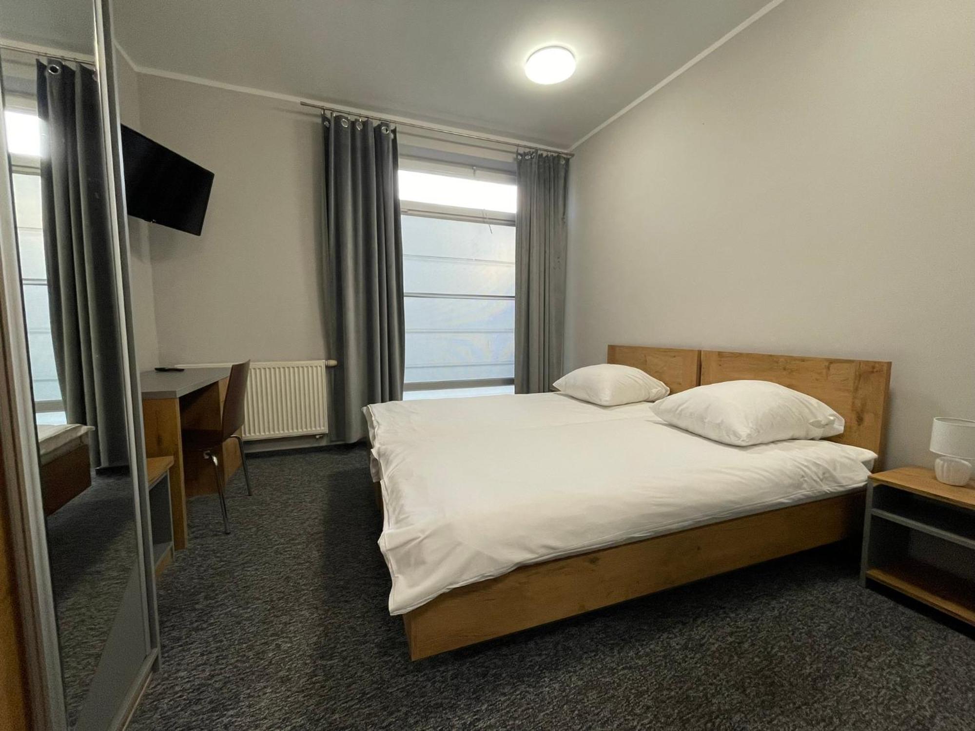 Motel Pieprzyk โควอบเซก ภายนอก รูปภาพ