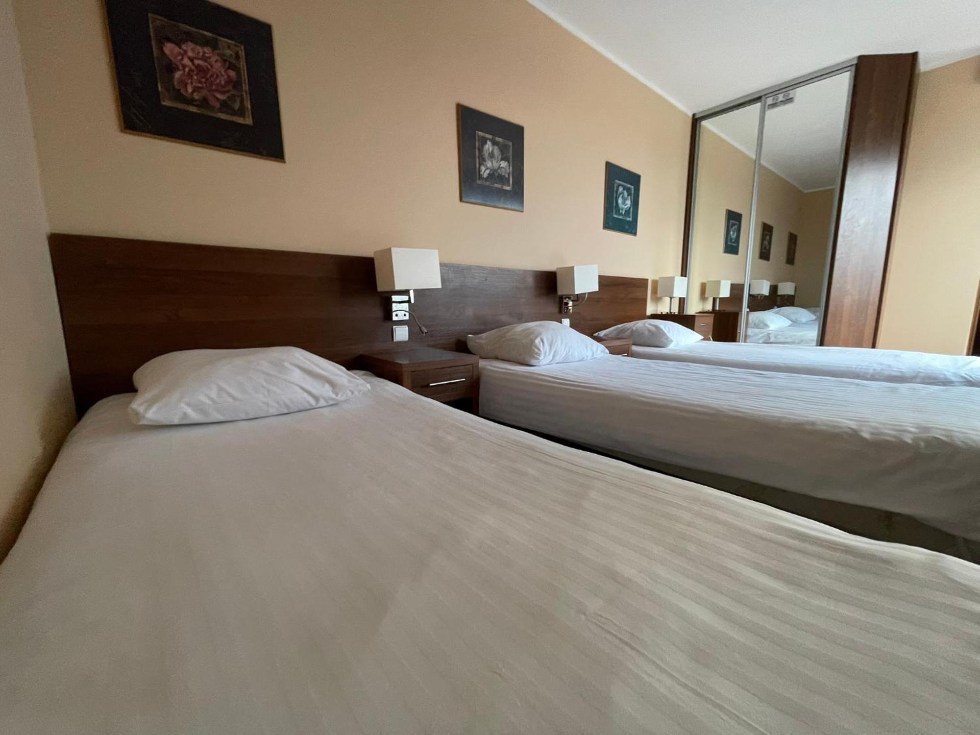 Motel Pieprzyk โควอบเซก ภายนอก รูปภาพ
