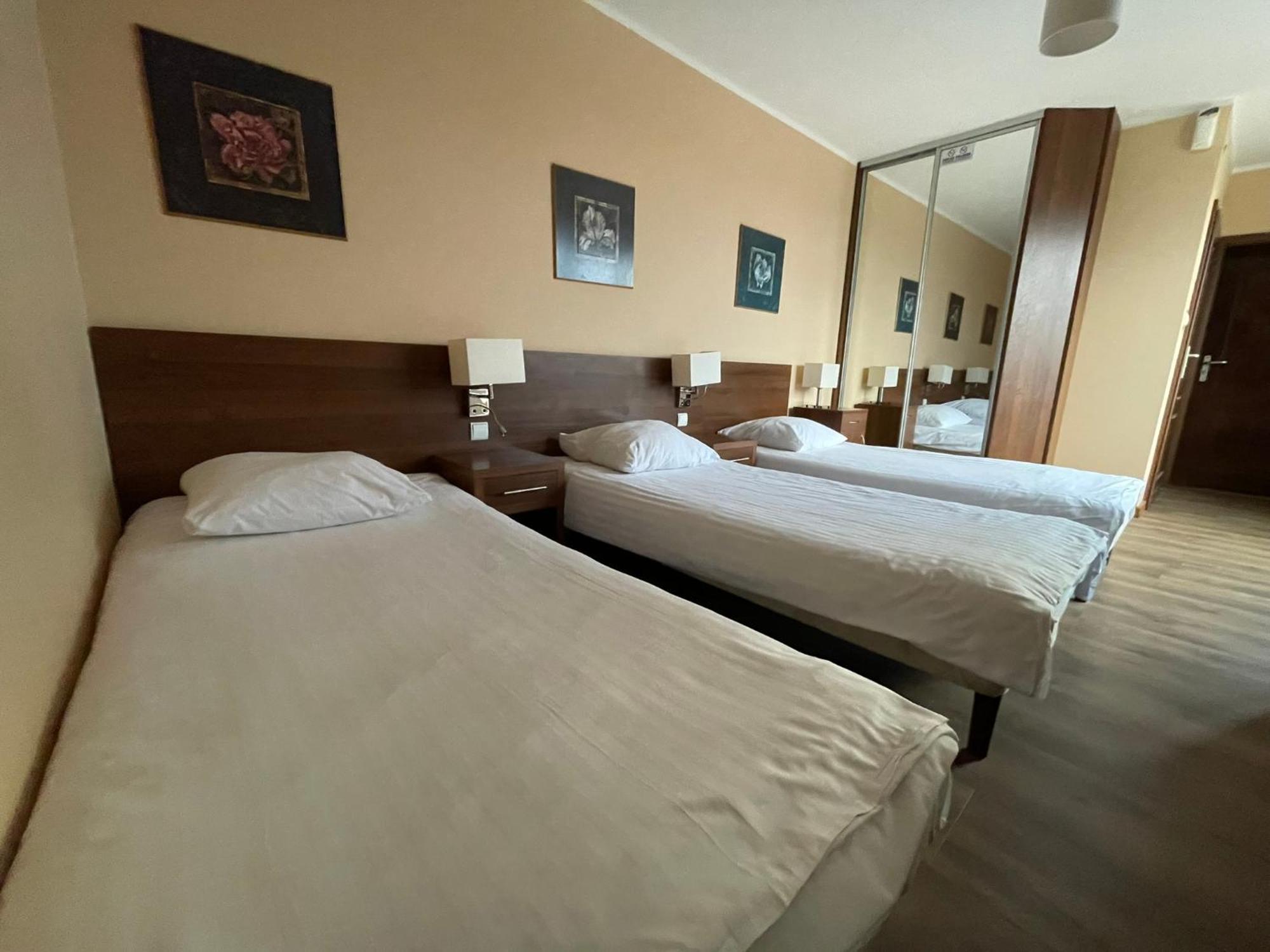 Motel Pieprzyk โควอบเซก ภายนอก รูปภาพ